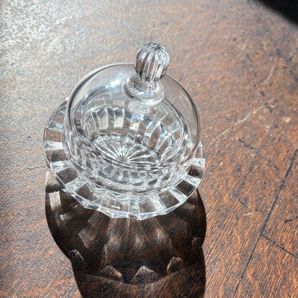 Mikasa small Crystal Covered butter or jam Dish - Clear Glass